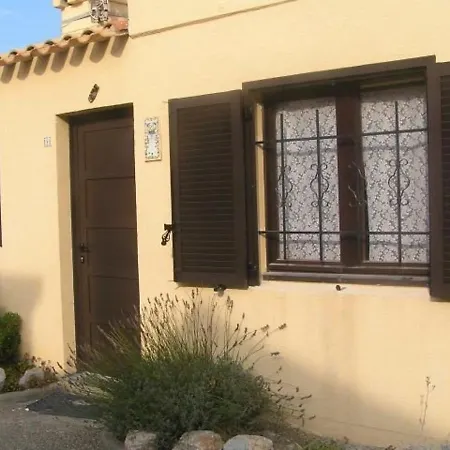 Villa Maison T3 Face A La Mer, 4 Pers, Parking Prive, ~500m, Commerces Proches - Fr-1-81-72